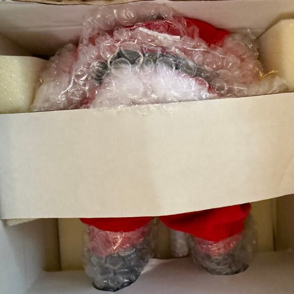 1997 Santa KEWPIE Porcelain Doll Under the Mistletoe by Danbury Mint NRFB - Picture 6 of 12